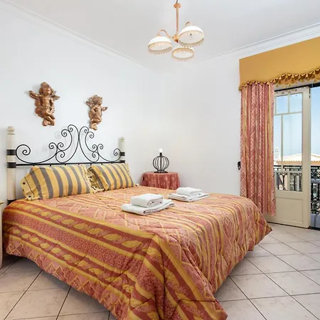 Διαμέρισμα Wonderful Flats With Pool By Host Wise