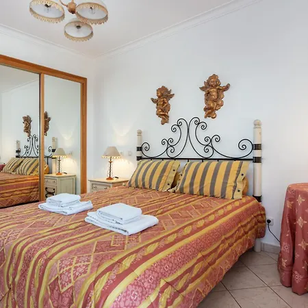 Wonderful Flats With Pool By Host Wise * Αλμπουφέιρα