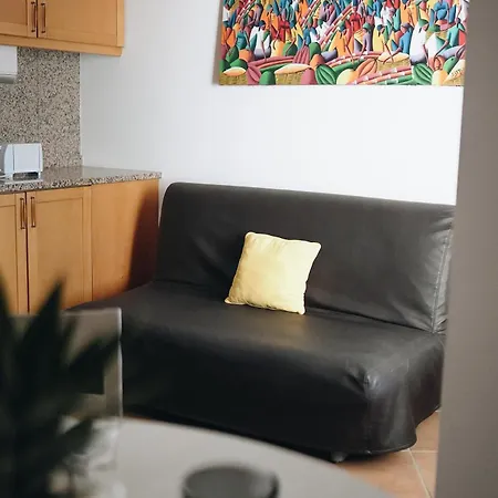 Wonderful Flats With Pool By Host Wise Apartamento