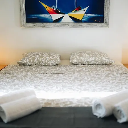 Διαμέρισμα Wonderful Flats With Pool By Host Wise